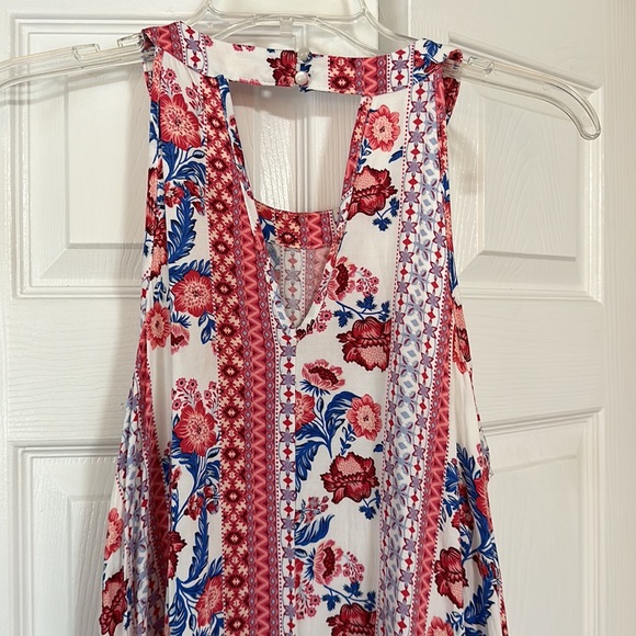 Lace halter neck keyhole back summer sundress Easter dress - Picture 3 of 3